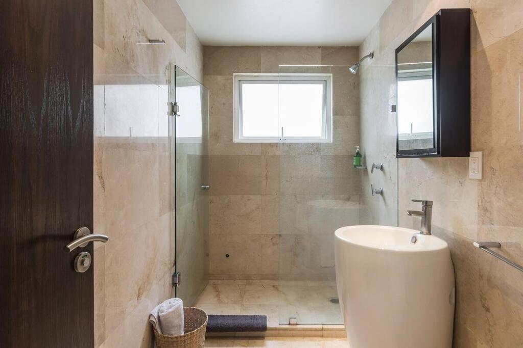 Condesa Residence 7 Stylish 2 Bedroom, 1 Bathroom Residence Accentuating Expansive Interiors Mexico City Exterior photo